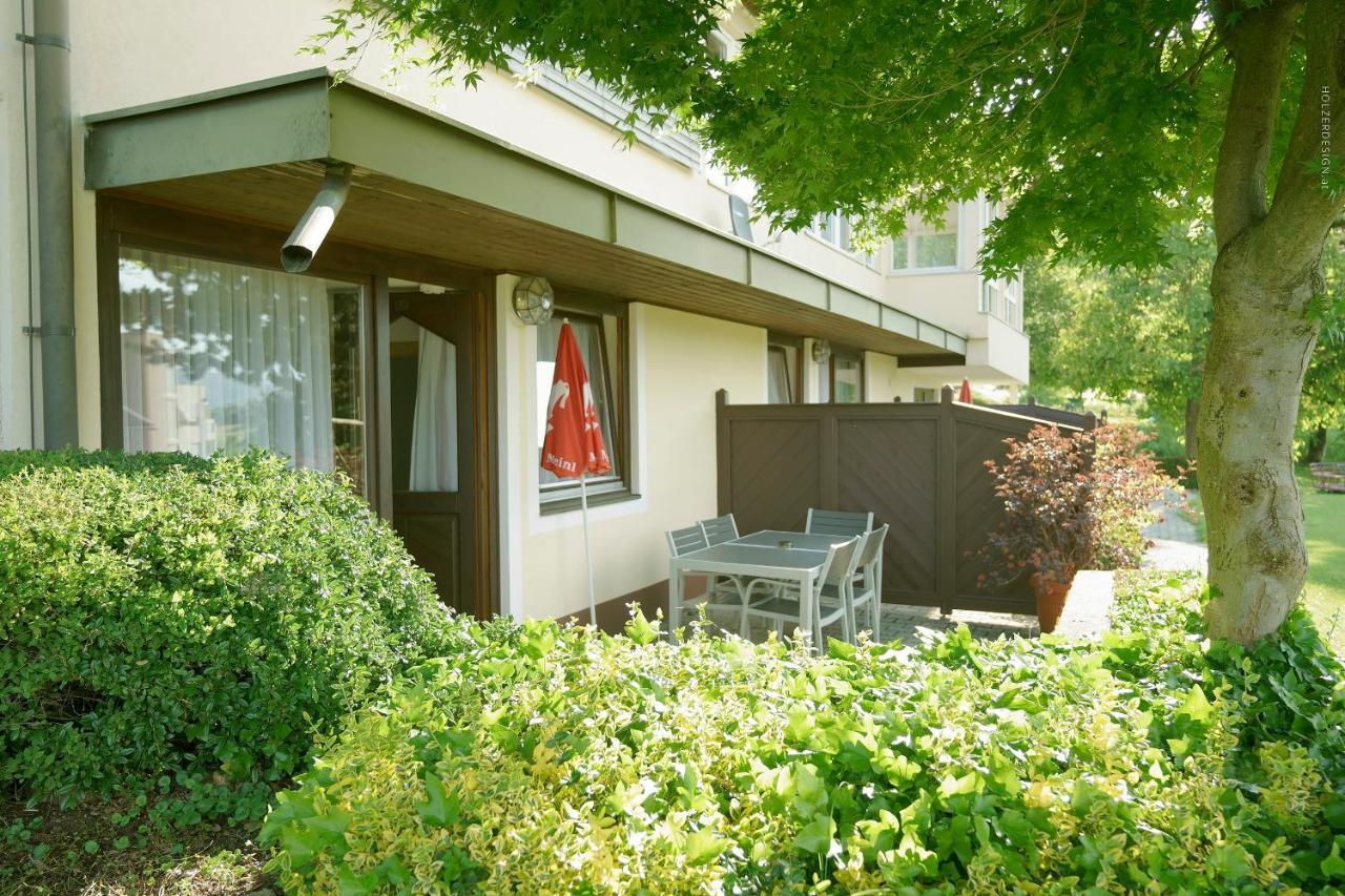 Appartementhotel Karawankenblick Portschach am Woerthersee Exterior foto