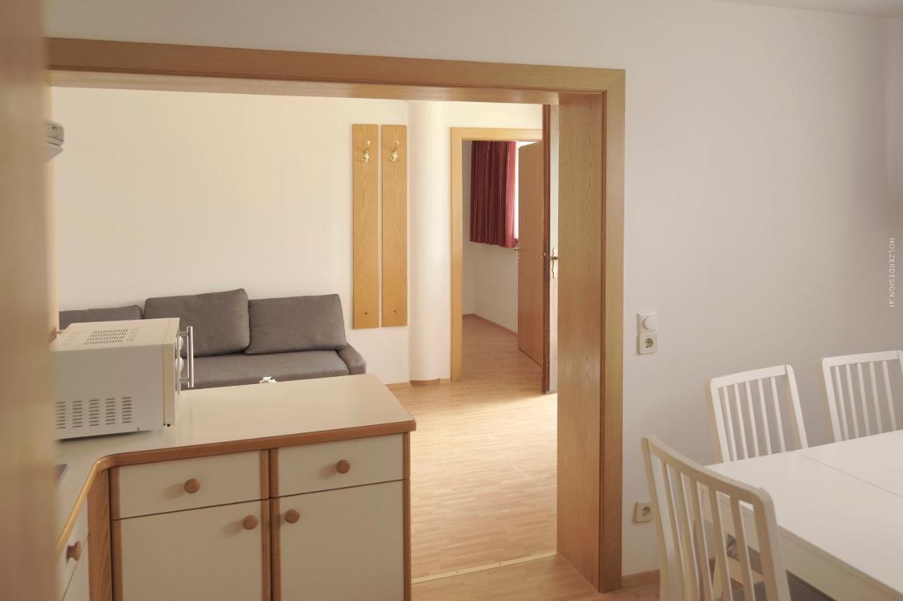 Appartementhotel Karawankenblick Portschach am Woerthersee Exterior foto