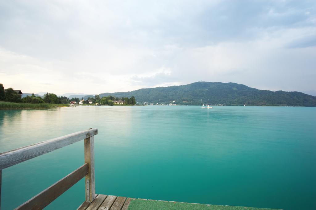 Appartementhotel Karawankenblick Portschach am Woerthersee Exterior foto