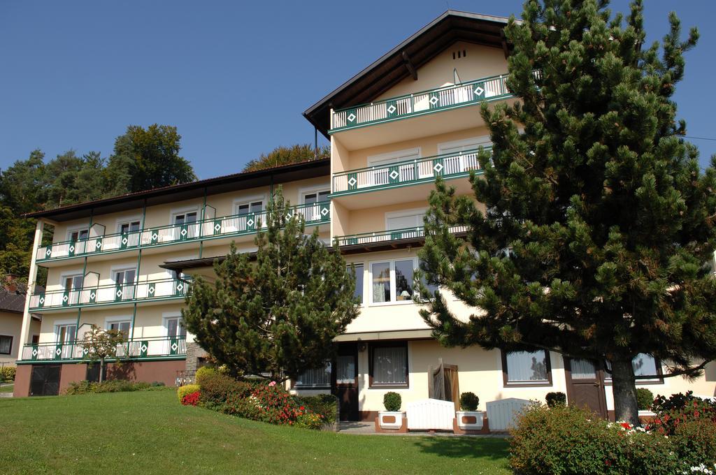 Appartementhotel Karawankenblick Portschach am Woerthersee Exterior foto